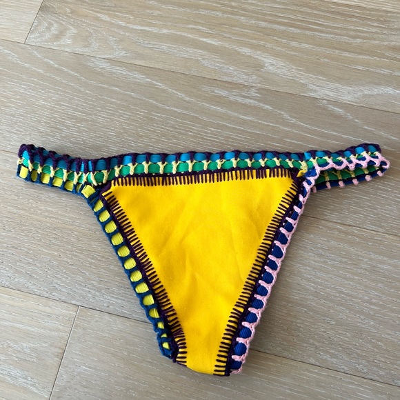 KIINI bikini top and bottom - Picture 5 of 7